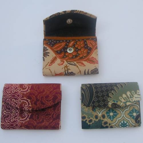 Souvenir Dompet Batik